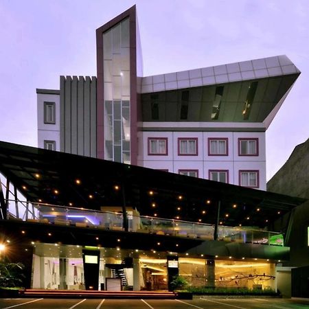 Oak Tree Urban Hotel Τζακάρτα Εξωτερικό φωτογραφία