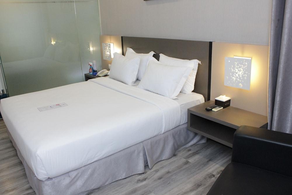Oak Tree Urban Hotel Τζακάρτα Εξωτερικό φωτογραφία