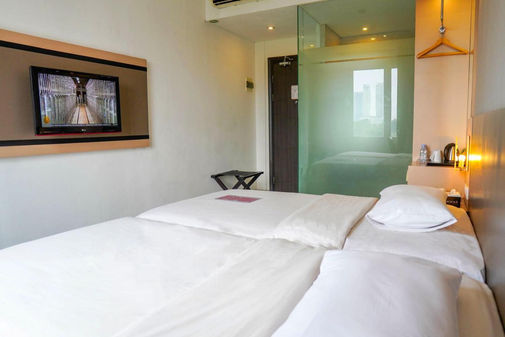 Oak Tree Urban Hotel Τζακάρτα Δωμάτιο φωτογραφία