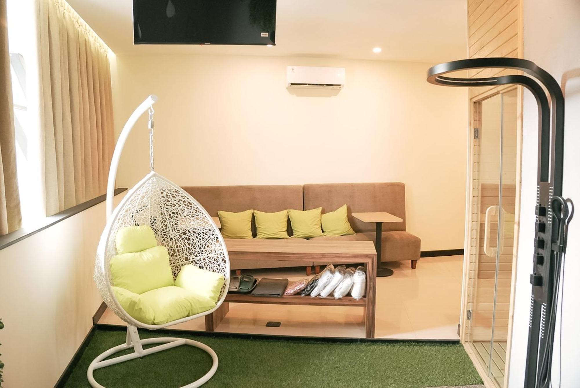 Oak Tree Urban Hotel Τζακάρτα Εξωτερικό φωτογραφία