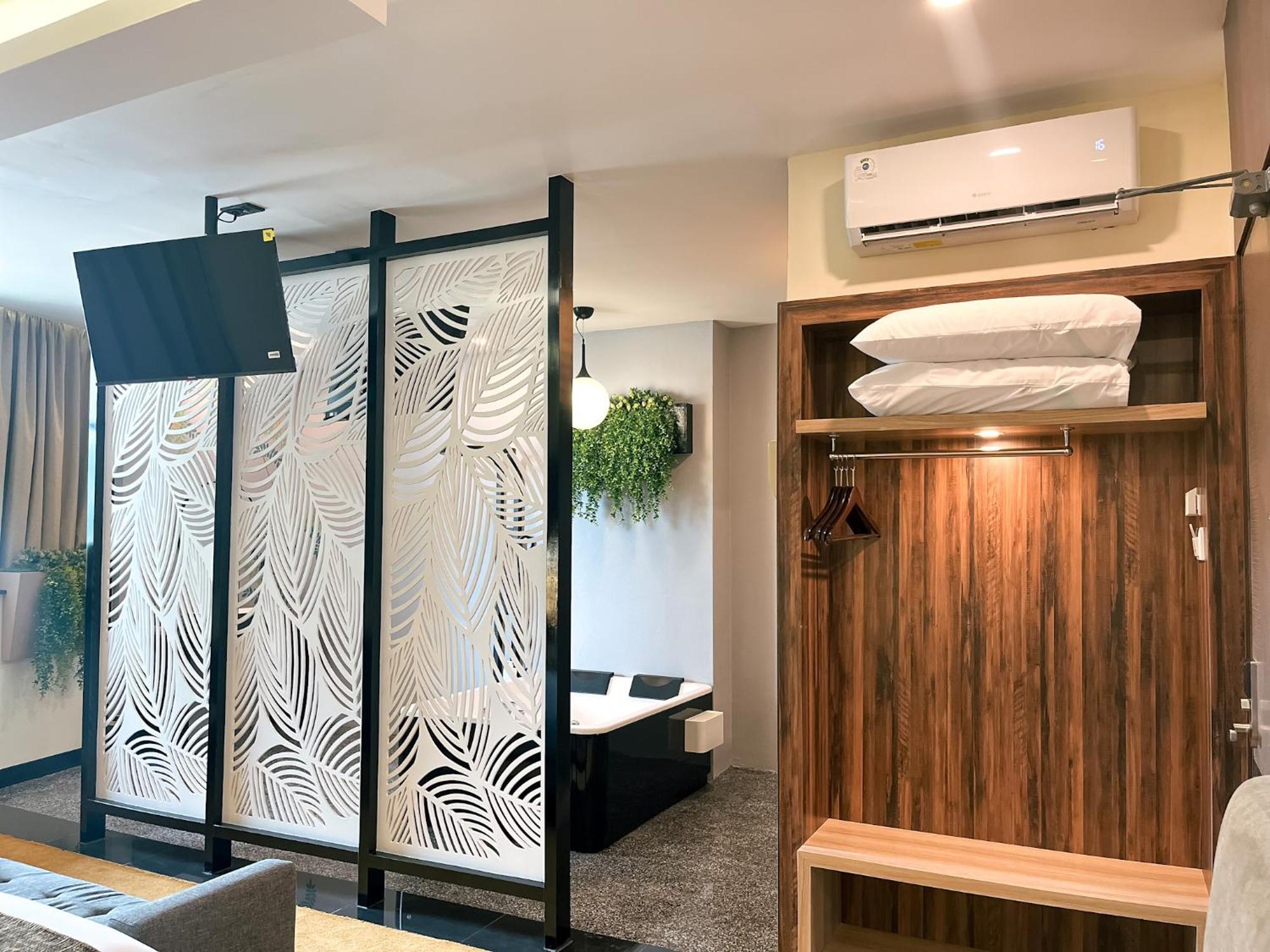 Oak Tree Urban Hotel Τζακάρτα Εξωτερικό φωτογραφία